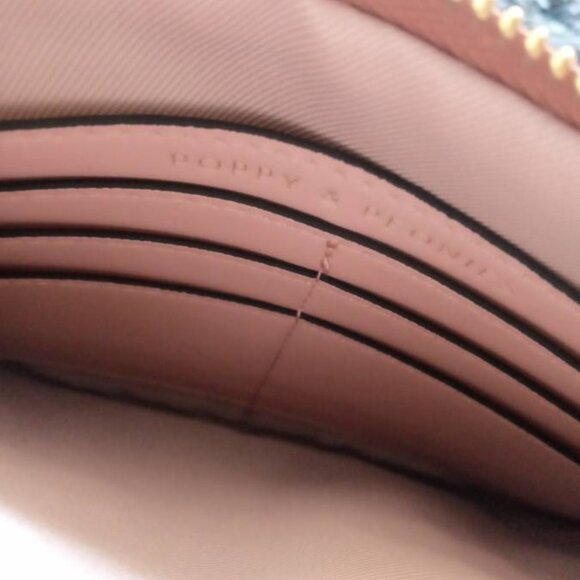 Women's Wallet - Picture 3 of 3